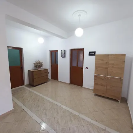 Meti Katalea * Vlorë